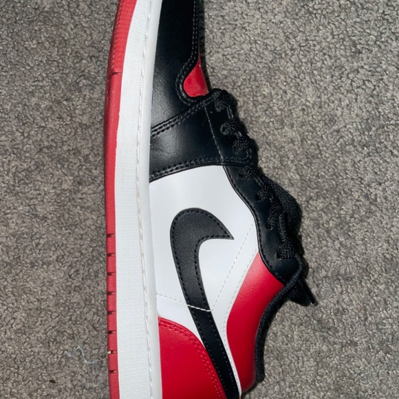 Air Jordan retro 1 low. main image 7